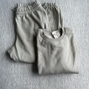 H&M Gray Sweater & Joggers Set 100% Organic Cotton Beige